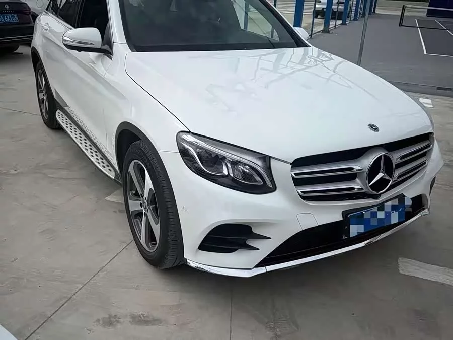 Mercedes Benz GLC