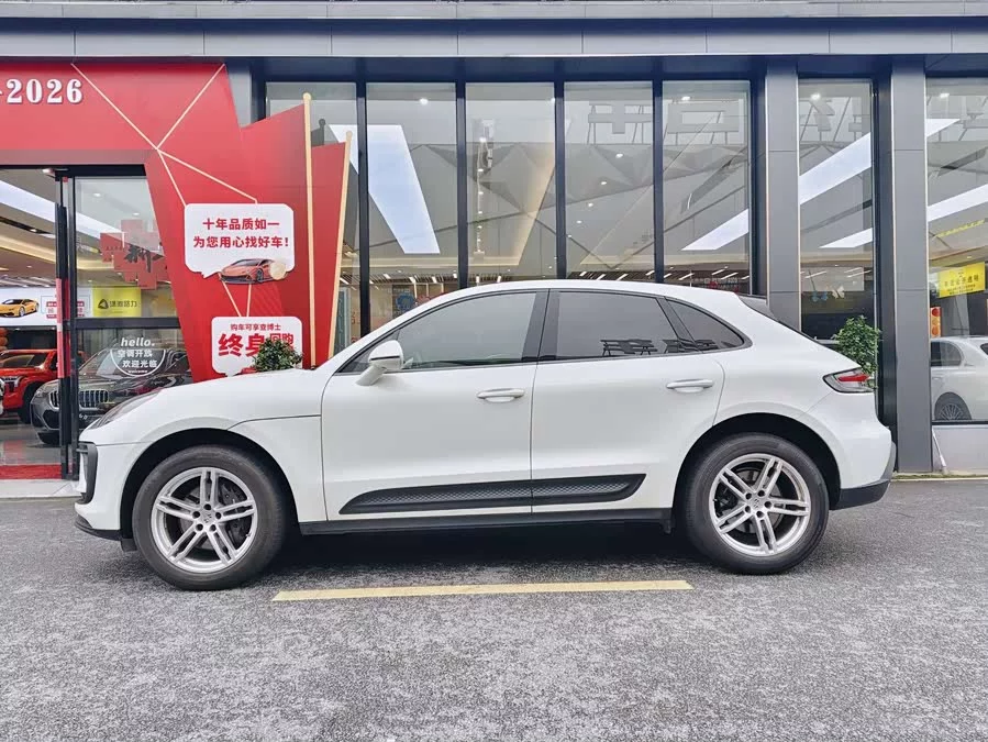 Porsche Macan