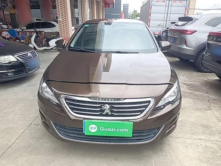 Peugeot 408