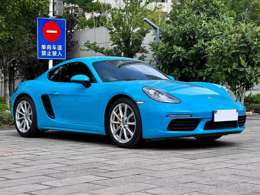 Porsche 718