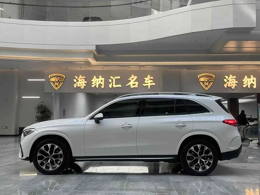 Mercedes Benz GLC