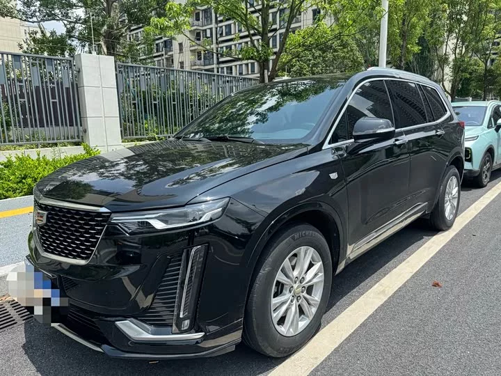 Cadillac XT6