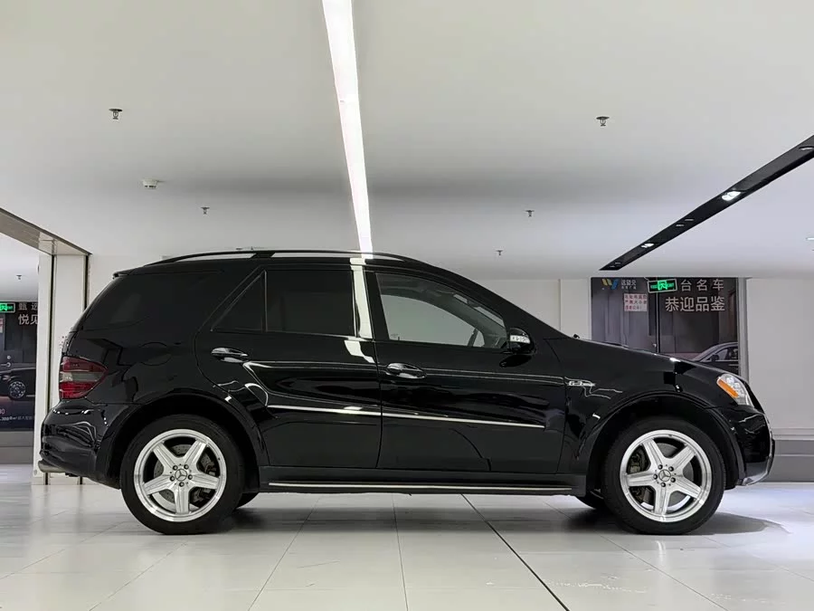 Mercedes Benz M-Class AMG