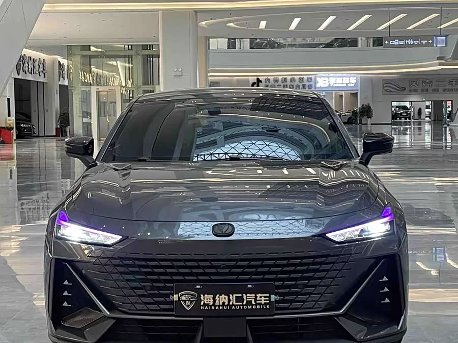 Changan UNI-V