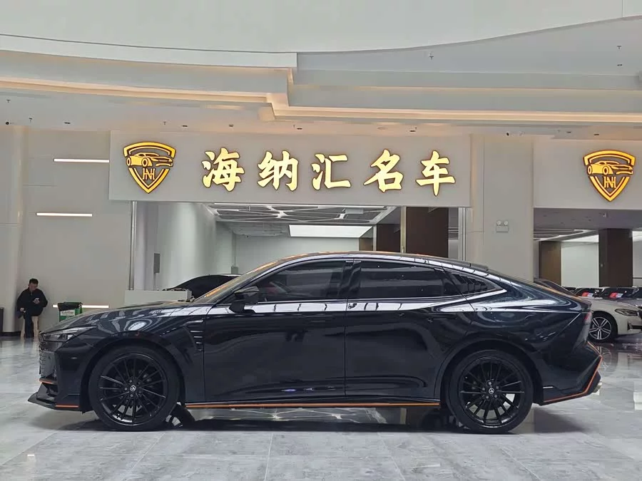 Changan UNI-V