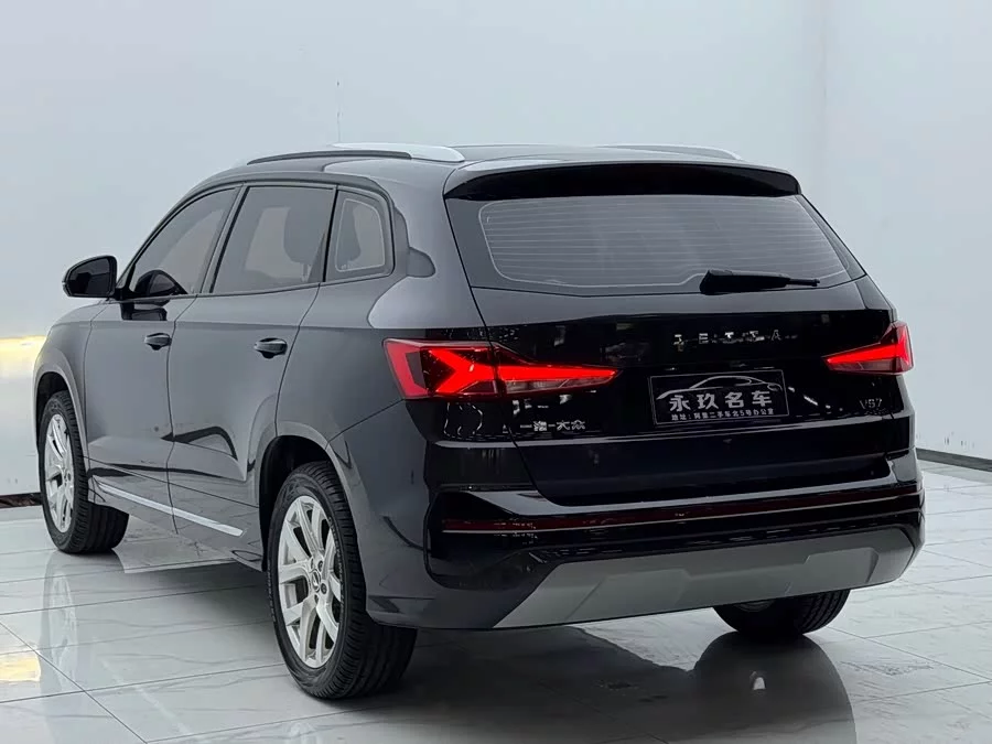 Jetta VS7