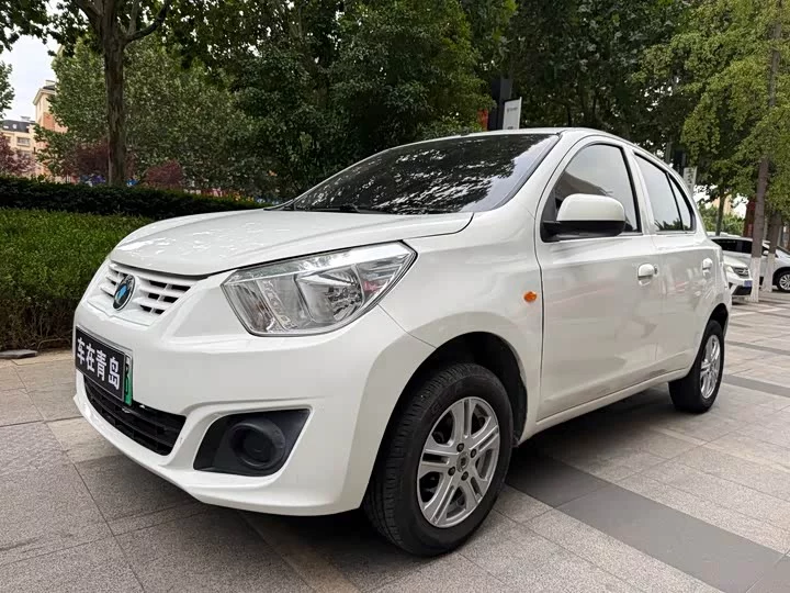 Dongfeng Junfeng ER30