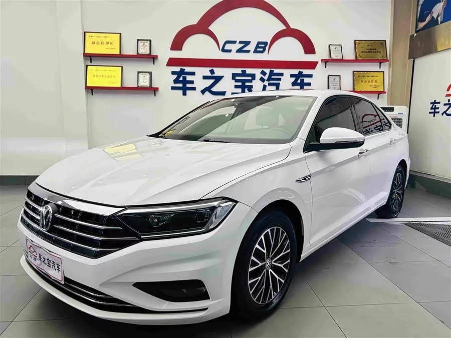 Volkswagen Sagitar