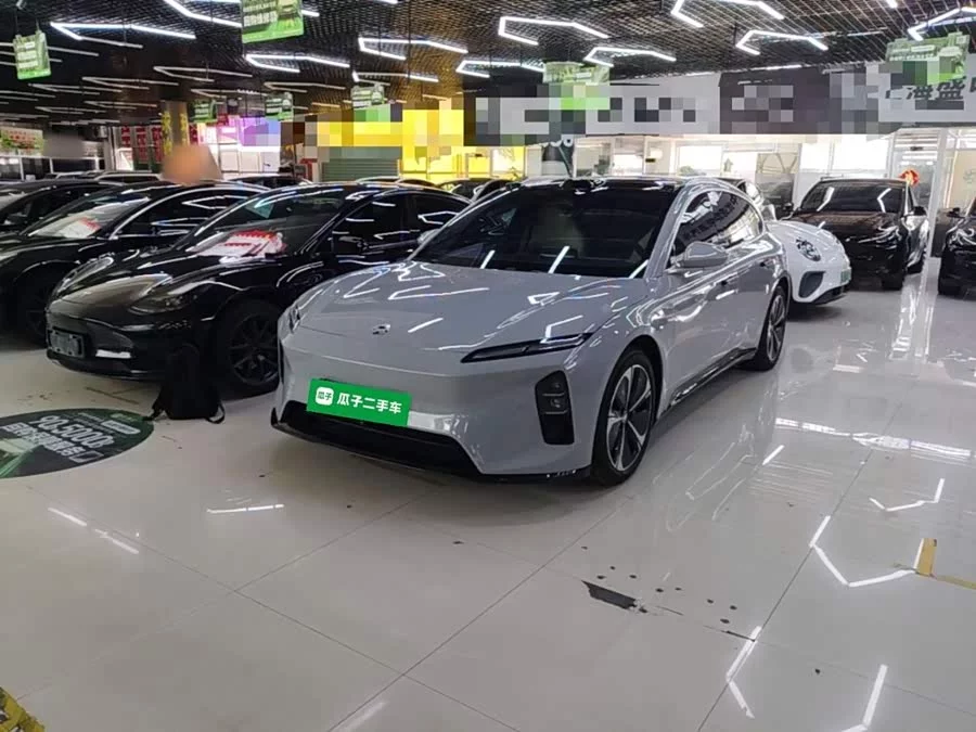 NIO ET5T