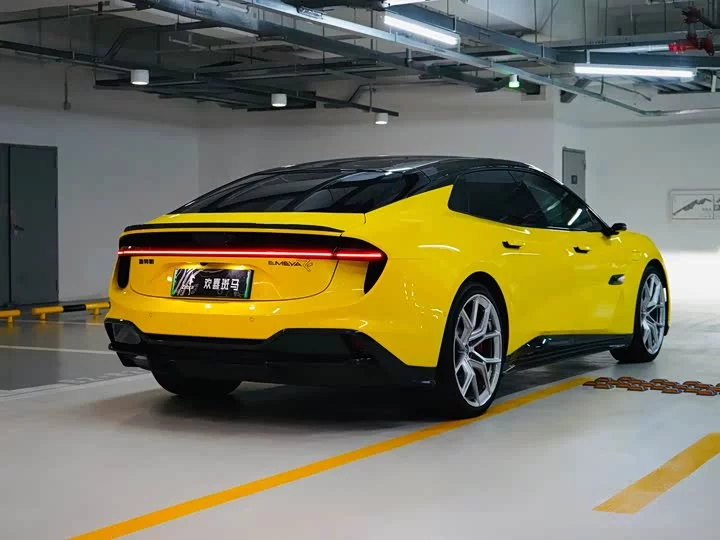 Lotus EMEYA
