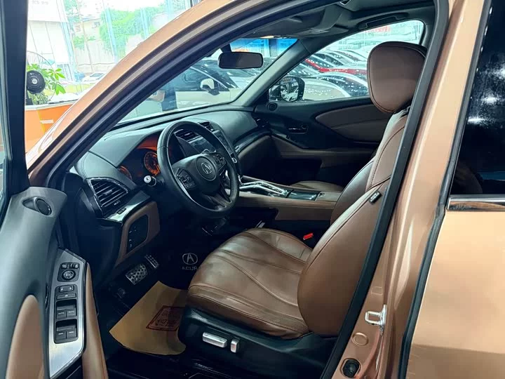 Acura CDX