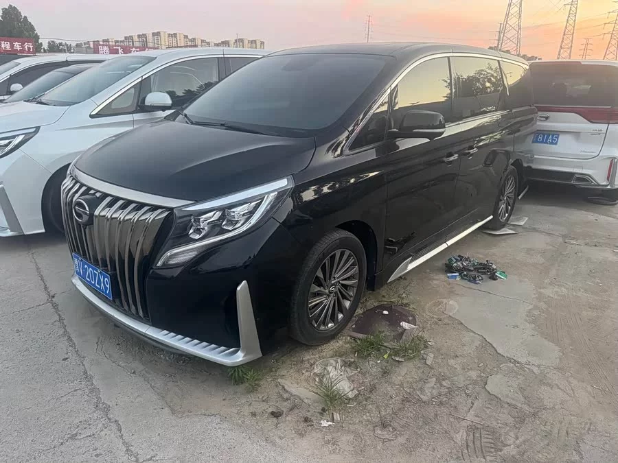 GAC Trumpchi M8