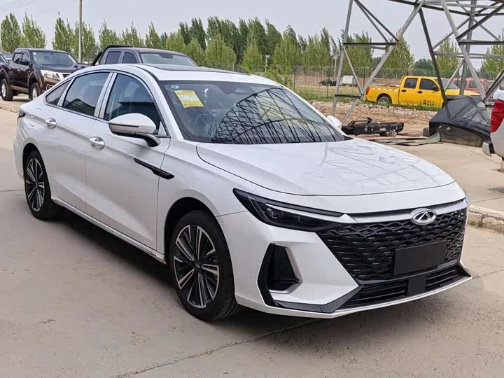 Chery Arrizo 8