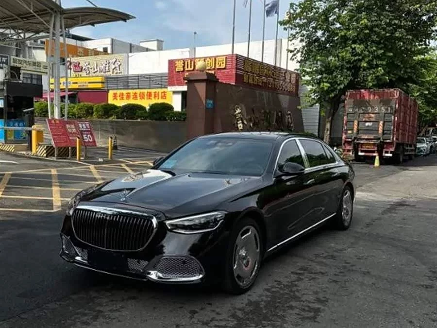 Mercedes Benz Maybach S-Class