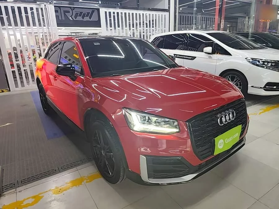 Audi Q2L