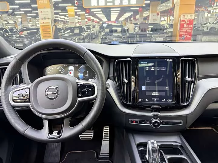 Volvo XC60 Plug-in Hybrid