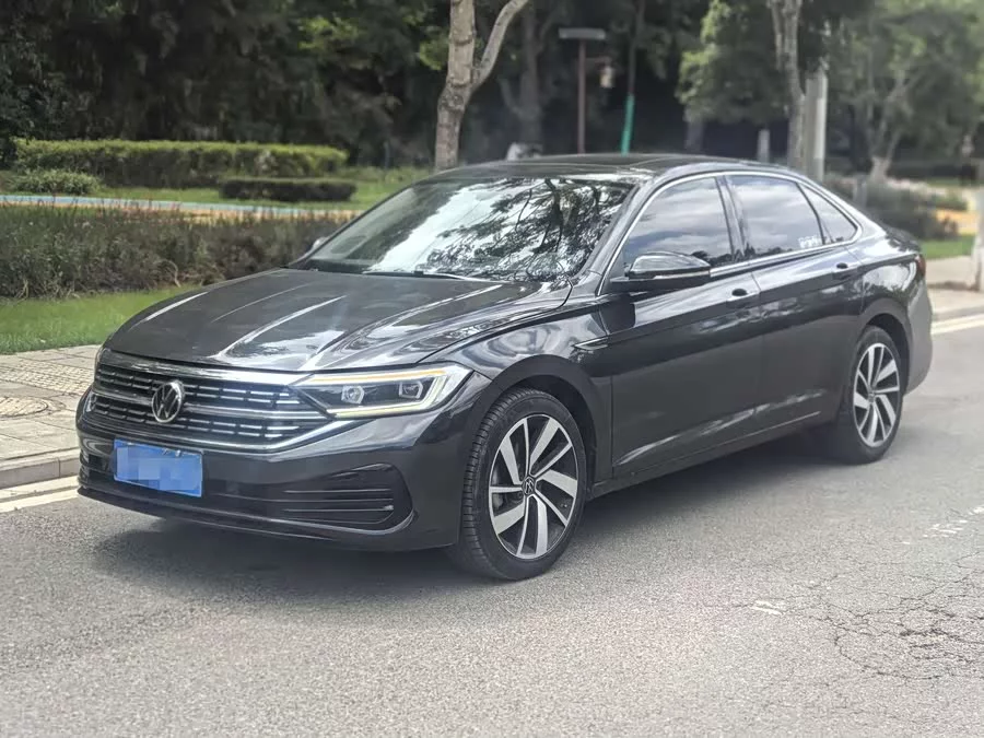 Volkswagen Sagitar