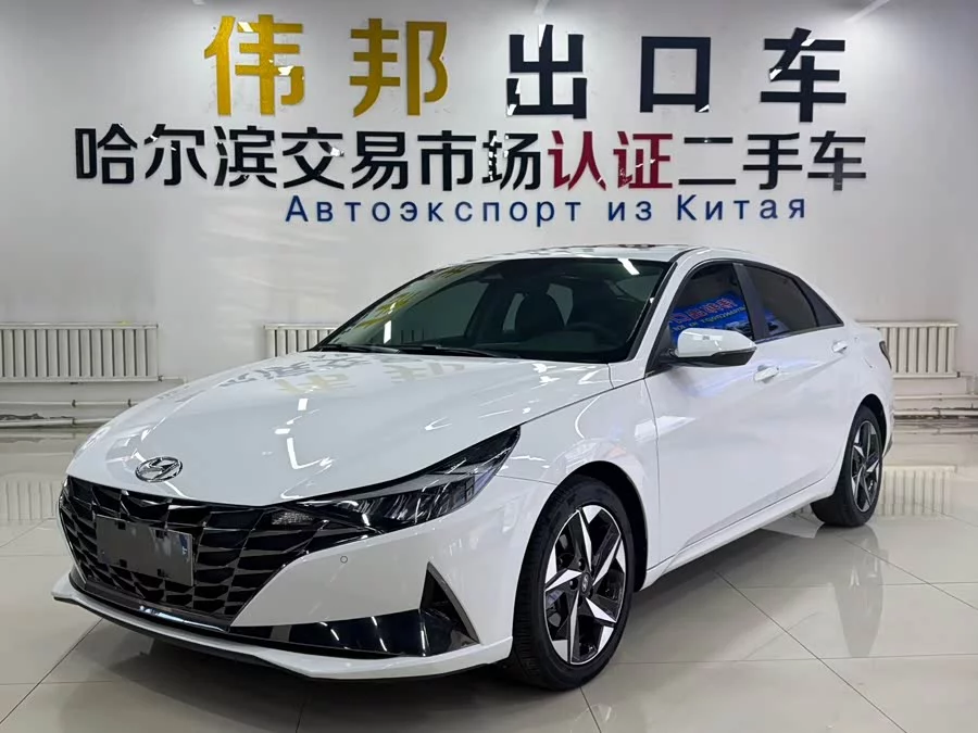 Hyundai Elantra