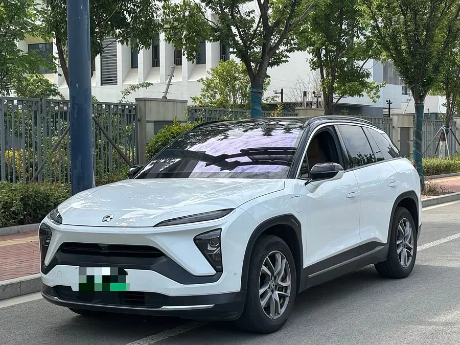 NIO ES6