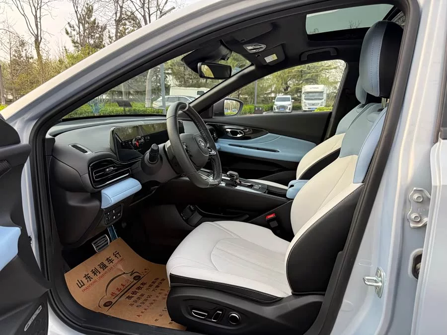 GAC Trumpchi Empow