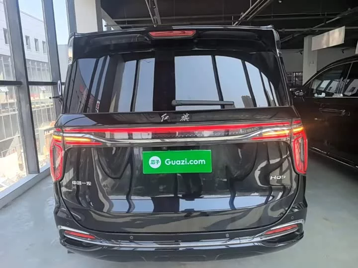 Hongqi HQ9