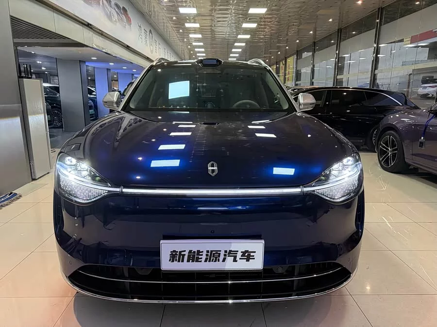 AITO Wenjie M9