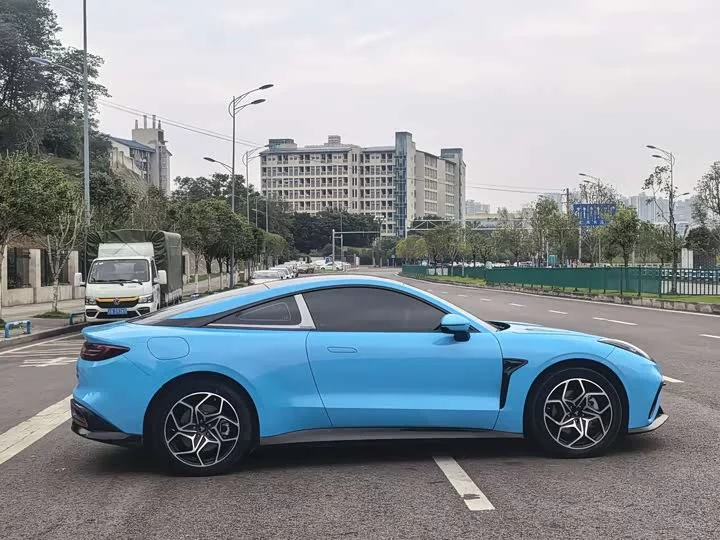 NETA Nezha GT