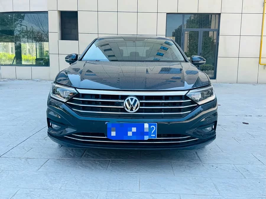 Volkswagen Sagitar