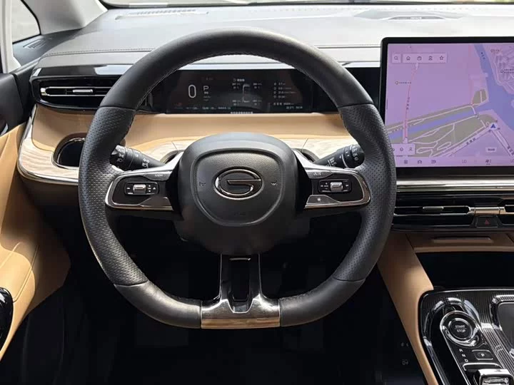 GAC Trumpchi E8 PHEV