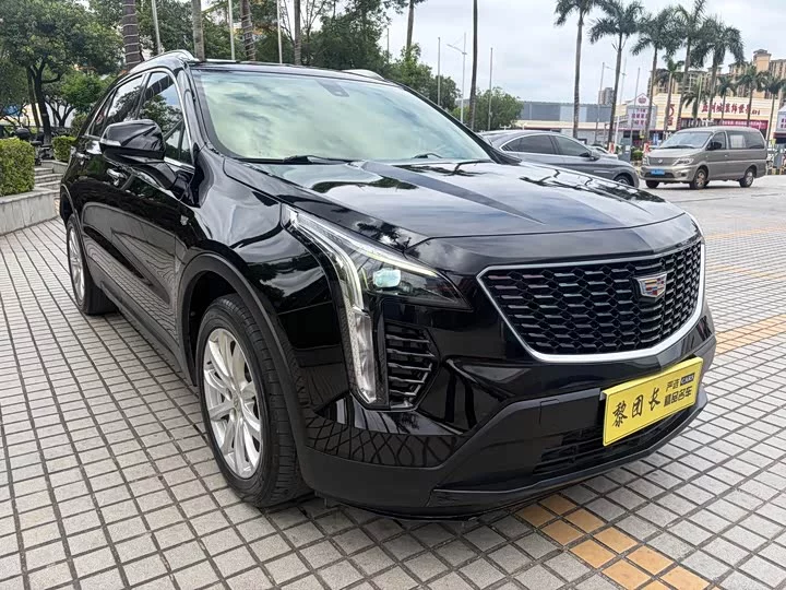 Cadillac XT4