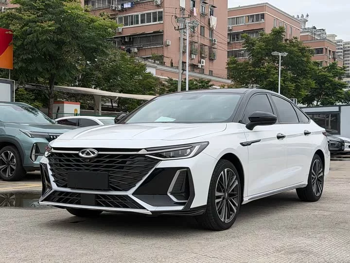 Chery Arrizo 8