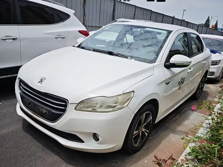 Peugeot 301