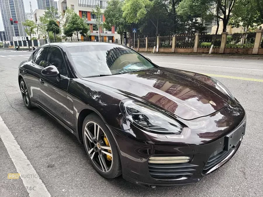 Porsche Panamera