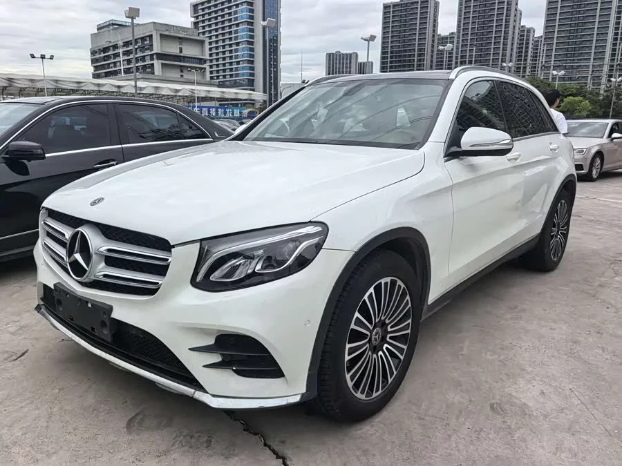 Mercedes Benz GLC