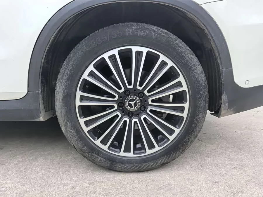 Mercedes Benz GLC