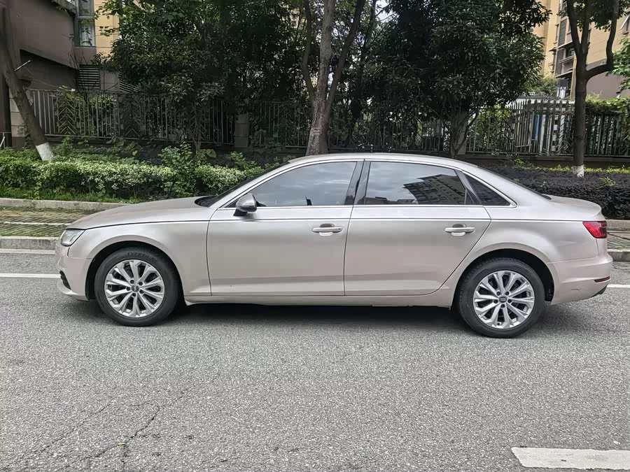 Audi A4L