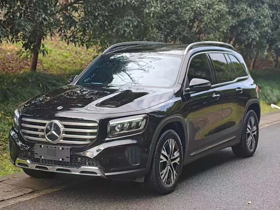 Mercedes Benz GLB