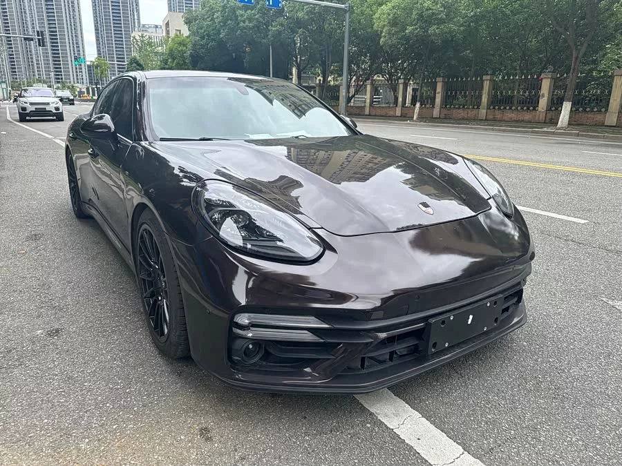 Porsche Panamera