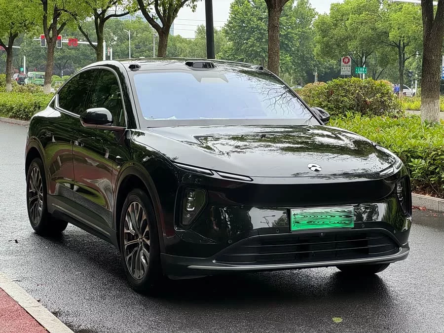 NIO EC6