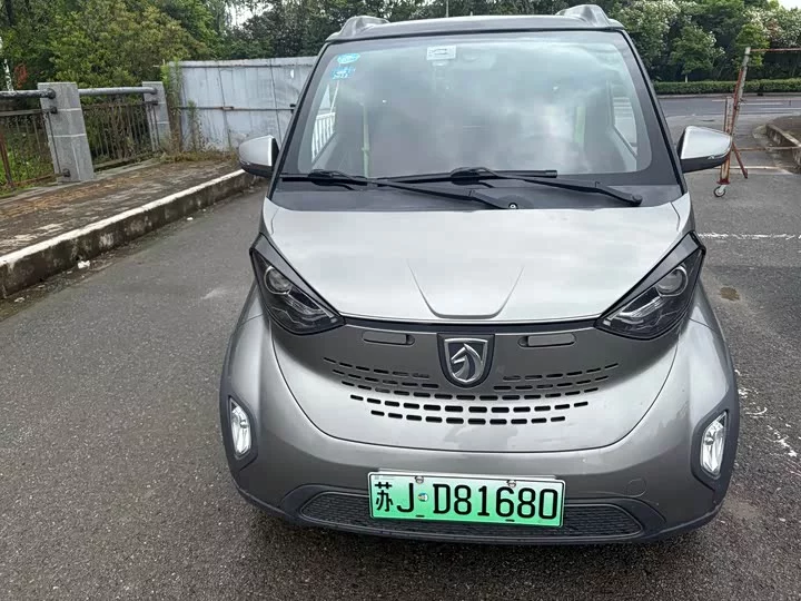 Baojun E100