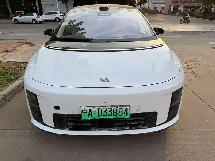 Li Ideal i8