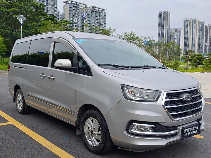 JAC Ruifeng M4