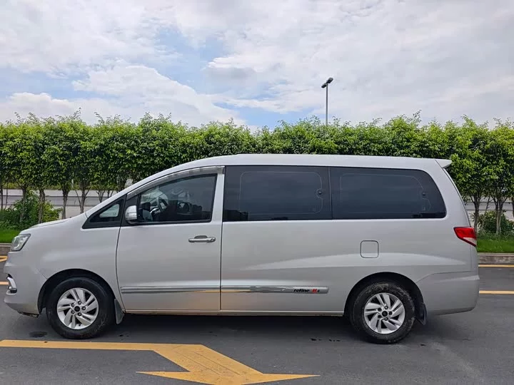 JAC Ruifeng M4