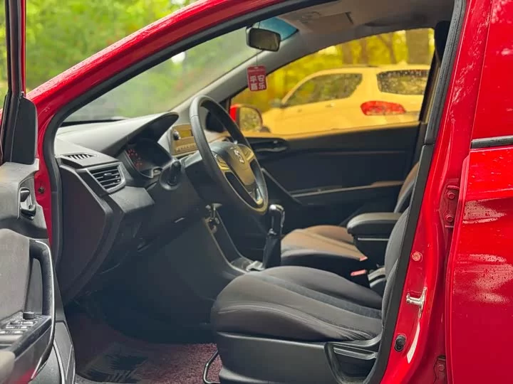 Baojun 310