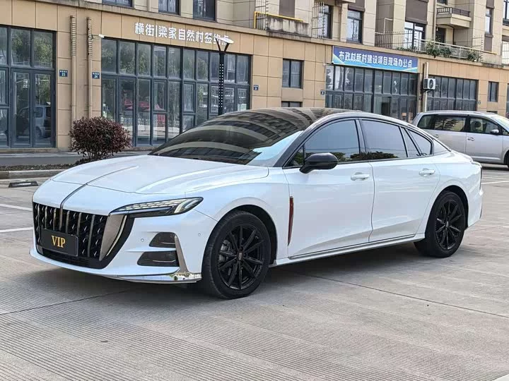 Hongqi H6