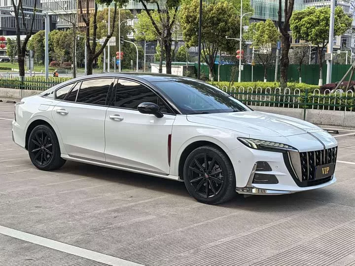 Hongqi H6