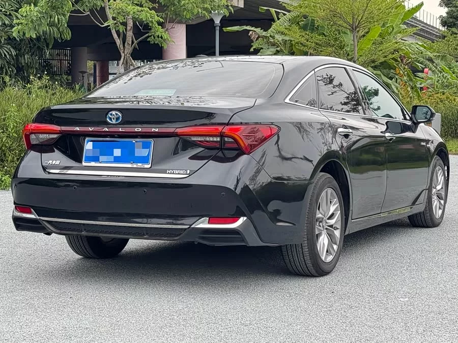 Toyota Avalon