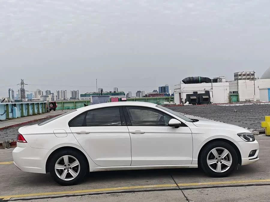 Volkswagen Lingdu
