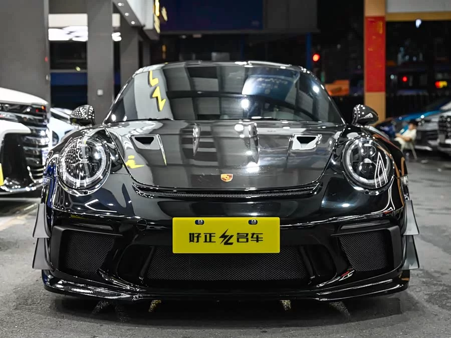 Porsche 911