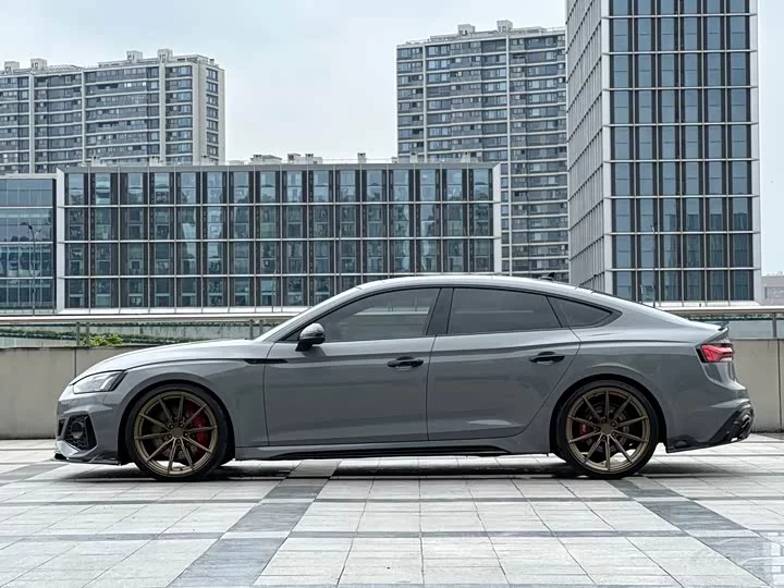 Audi RS 5